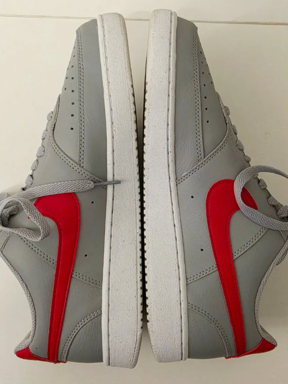 Nike Court Vision Lo NN Sneakers Men’s 9 Grey/White/University Red DH2987 004